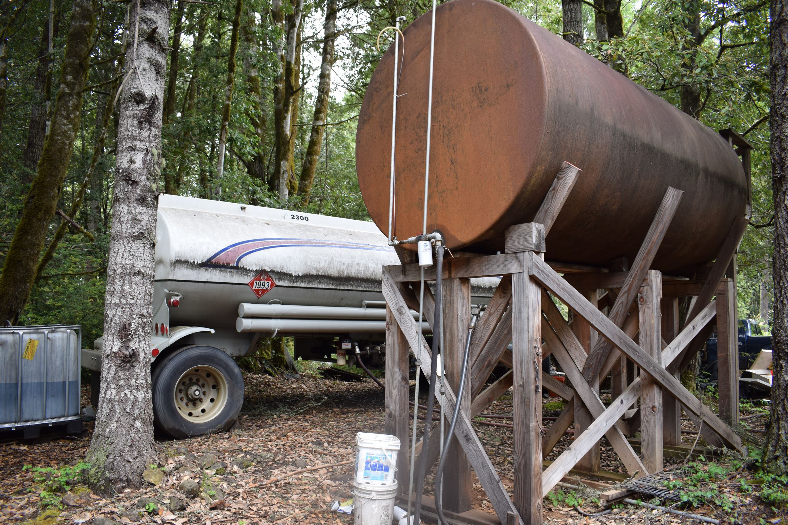 Fuels storage with no secondary containment