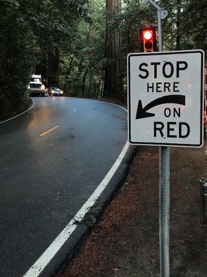 Briceland Traffic Signal5